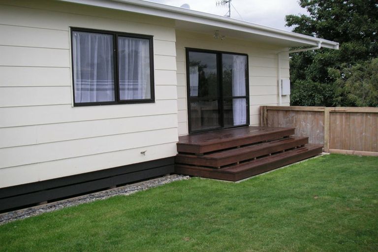 Photo of property in 63 Hillcrest Drive, Kelvin Grove, Palmerston North, 4414