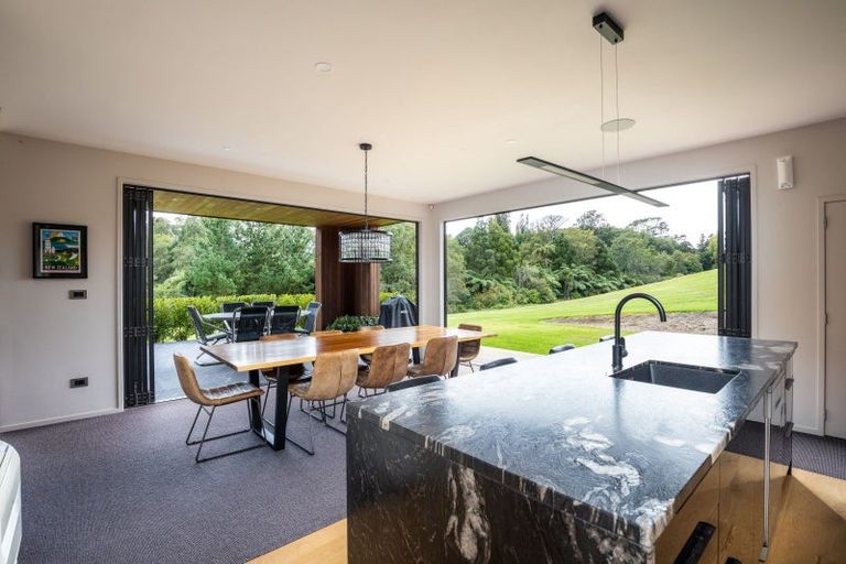 Photo of property in 80a Henwood Road, Paraite, New Plymouth, 4372