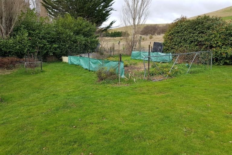 Photo of property in 61 Princes Street, Waikari, 7420