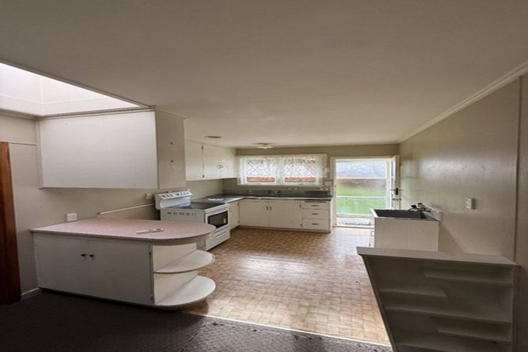 Photo of property in 2/50 Hatea Drive, Regent, Whangarei, 0112