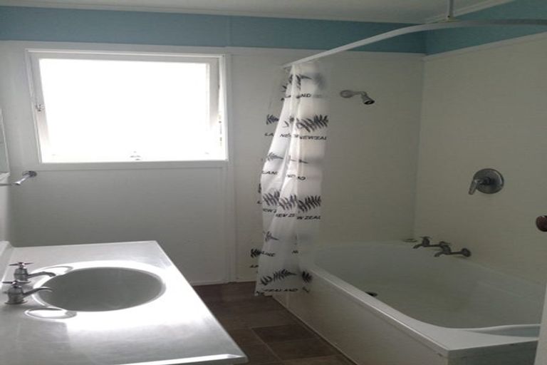 Photo of property in 184 Massey Street, Frankton, Hamilton, 3204