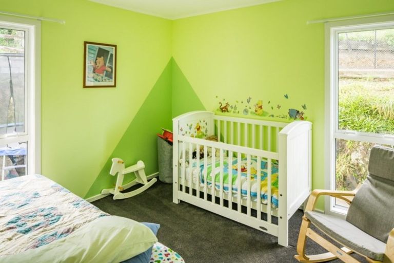 Photo of property in 11 Penryn Drive, Camborne, Porirua, 5026