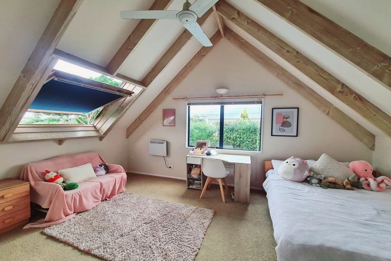 Photo of property in 16a Rua Road, Paraparaumu Beach, Paraparaumu, 5032