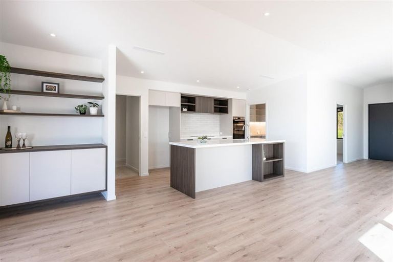 Photo of property in 32 Greenway Crescent, Hope, Richmond, 7020