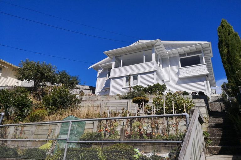 Photo of property in 50a The Parade, Island Bay, Wellington, 6023