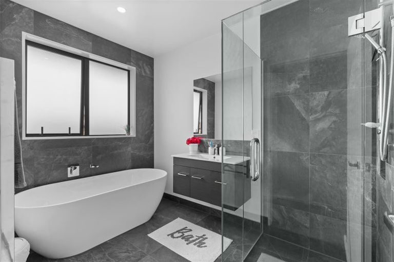 Photo of property in 8 Coach Way, Rolleston, 7614