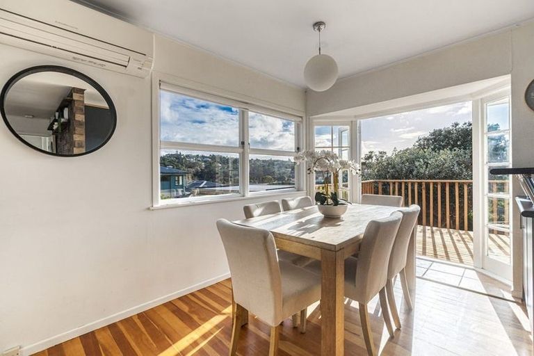 Photo of property in 115 Stanley Road, Glenfield, Auckland, 0629