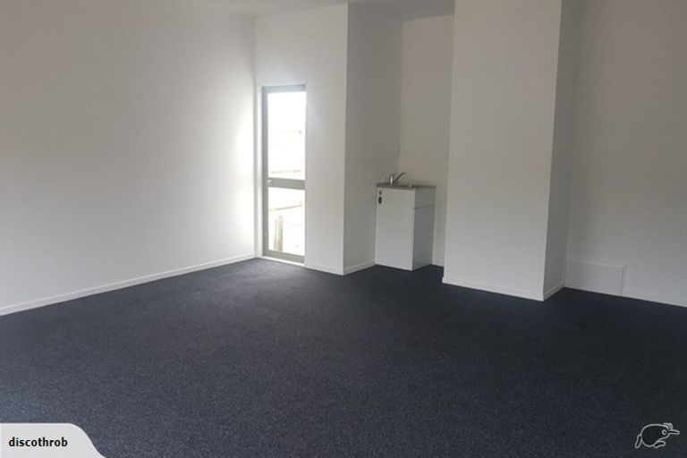 Photo of property in 12a Meadow Drive, Whitianga, 3510