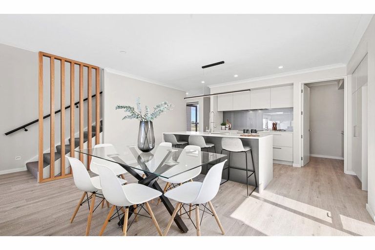 Photo of property in 28 Manakura Street, Avonhead, Christchurch, 8042