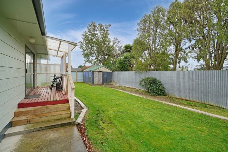 Photo of property in 25 Mauchline Street, Wallacetown, 9816