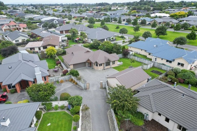 Photo of property in 53 Glenroy Park Drive, Waikiwi, Invercargill, 9810