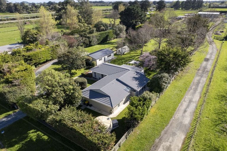 Photo of property in 97 Gear Road, Te Horo, Otaki, 5582