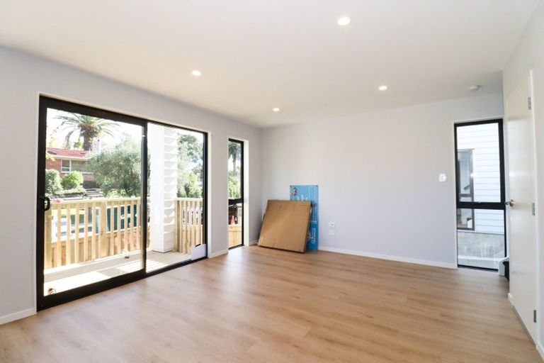 Photo of property in 4b Blue Gum Rise, Sunnyhills, Auckland, 2010