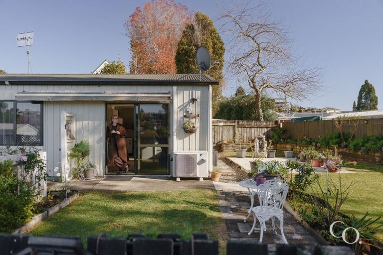Photo of property in 8a Canberra Place, Bellevue, Tauranga, 3110