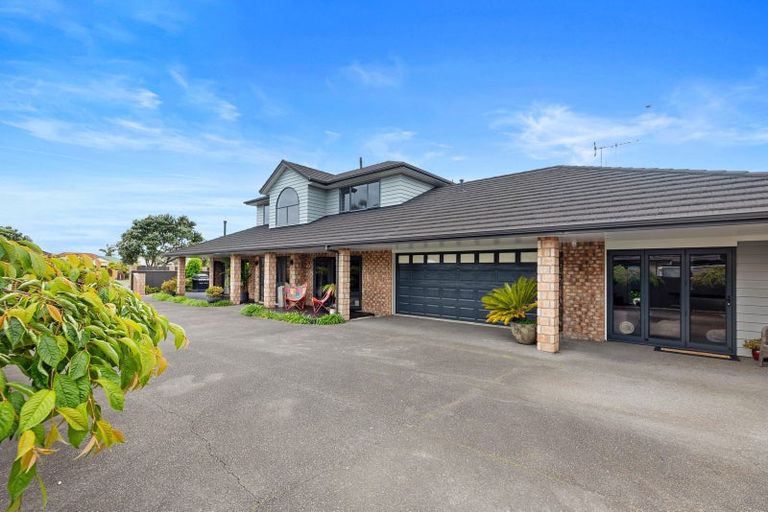 Photo of property in 642 Gloucester Road, Papamoa Beach, Papamoa, 3118