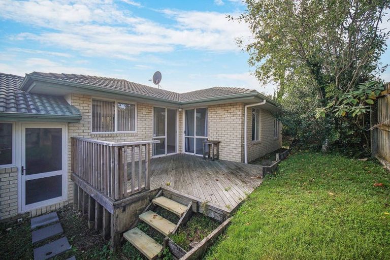 Photo of property in 5 Kasia Close, Massey, Auckland, 0614