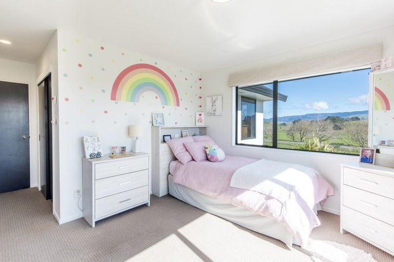 Photo of property in 14 Centre Road, Matamau, Dannevirke, 4977