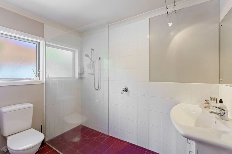 Photo of property in 12 Murray Court, Paraparaumu Beach, Paraparaumu, 5032