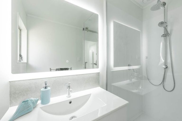 Photo of property in 35 Parnell Street, Rawene, Kaikohe, 0473