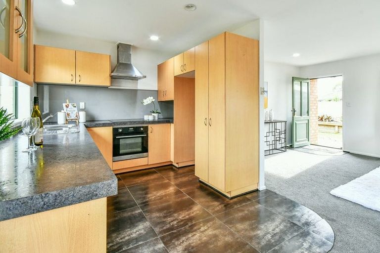 Photo of property in 7a Carnoustie Drive, Wattle Downs, Auckland, 2103