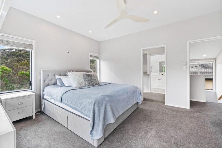 Photo of property in 2 Widdison Place, Albany, Auckland, 0632