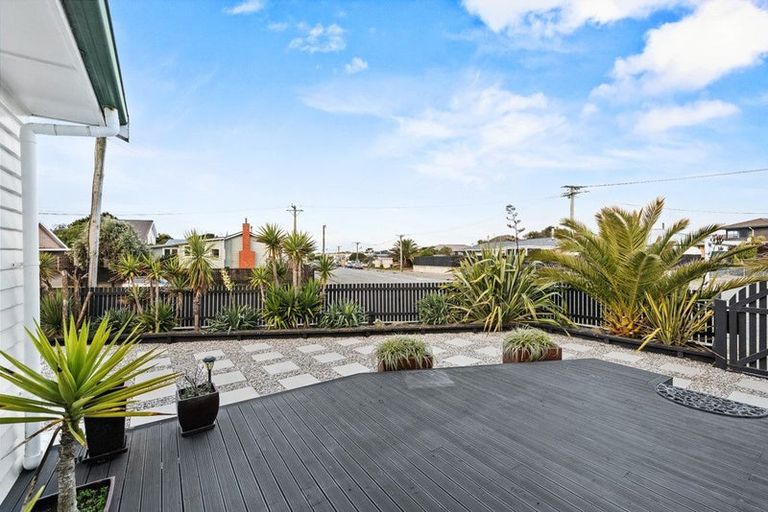 Photo of property in 36 Fleming Street, North New Brighton, Christchurch, 8083