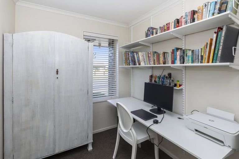 Photo of property in 53 Glasnevin Drive, Casebrook, Christchurch, 8051