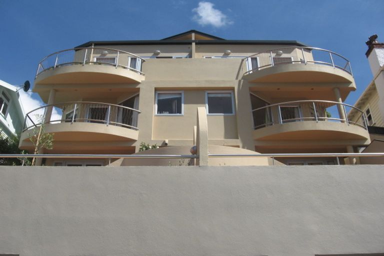 Photo of property in 12a Hinau Road, Hataitai, Wellington, 6021