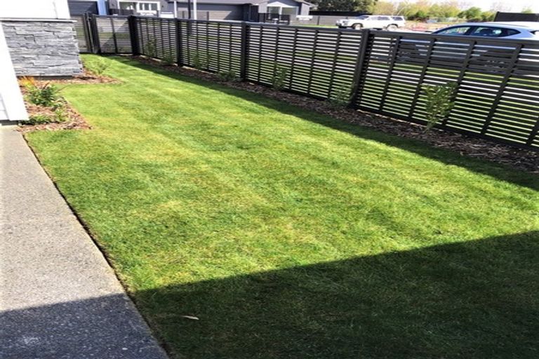 Photo of property in 2 Ranginui Drive, Kaiapoi, 7630