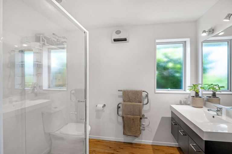 Photo of property in 8 Te Aika Street, Marshland, Christchurch, 8083