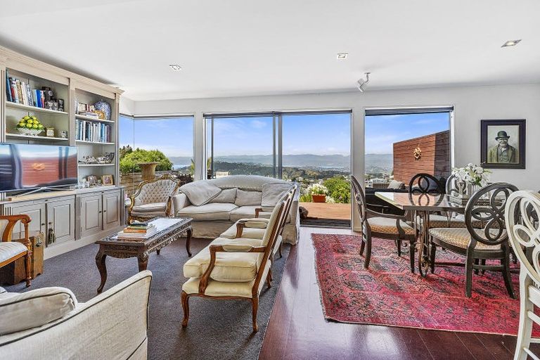 Photo of property in 55 Mitchell Street, Brooklyn, Wellington, 6021