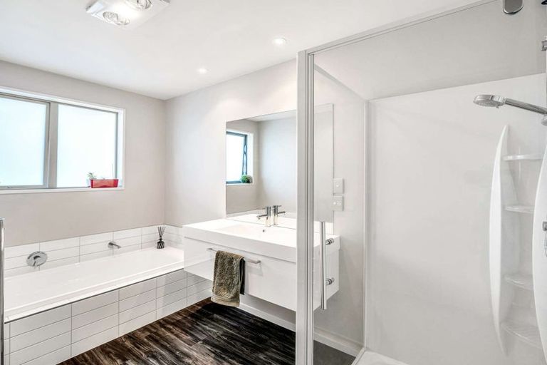 Photo of property in 28 Northwater Drive, Northwood, Christchurch, 8051