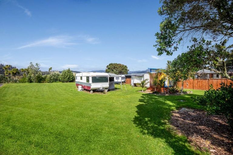Photo of property in 1 Hei Esplanade, Whitianga, 3510