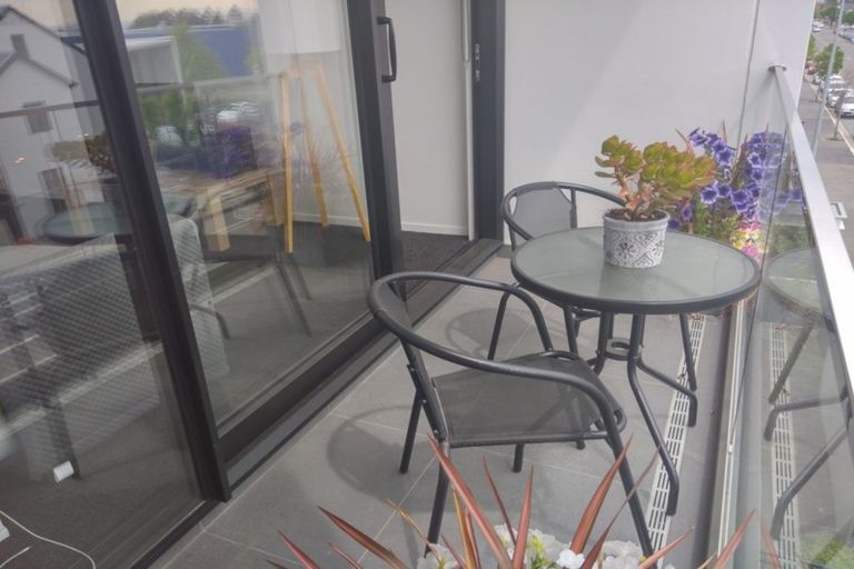 Photo of property in 1/255 Kilmore Street, Christchurch Central, Christchurch, 8011