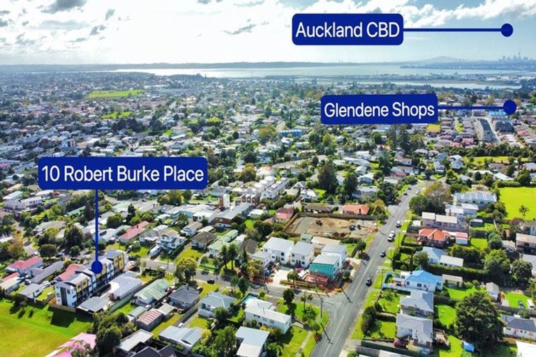 Photo of property in 10c Robert Burke Place, Henderson, Auckland, 0612