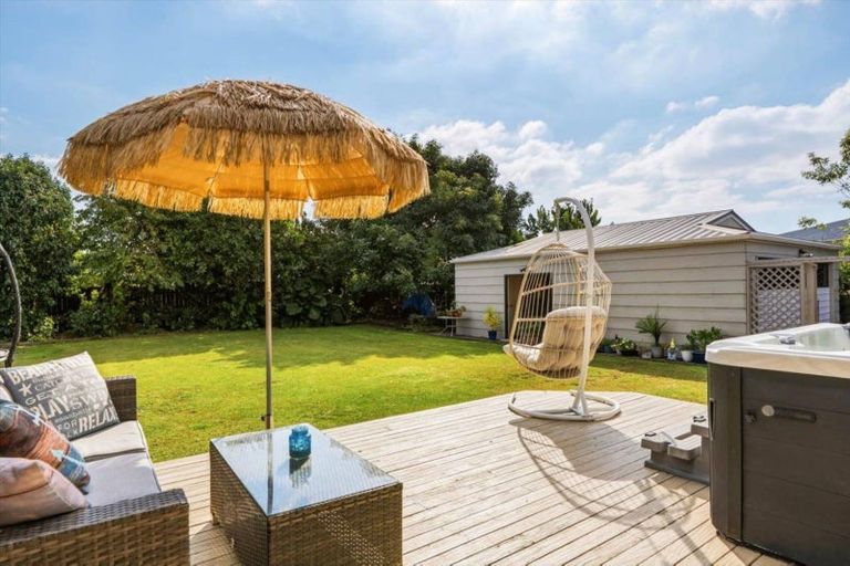 Photo of property in 225 Boucher Avenue, Te Puke, 3119