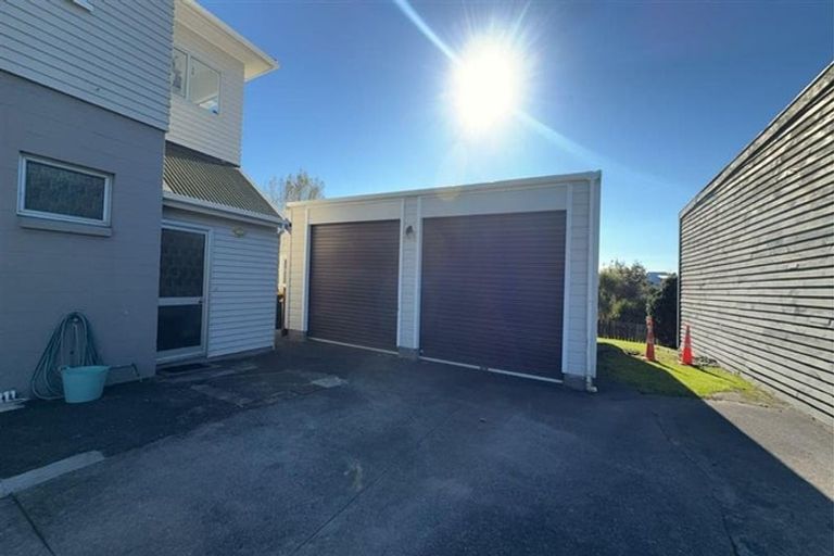 Photo of property in 89 Wairau Road, Oakura, 4314