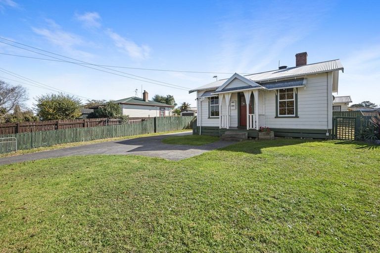 Photo of property in 1/62 Old Wairoa Road, Papakura, 2110
