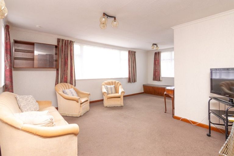 Photo of property in 420 Tremaine Avenue, Takaro, Palmerston North, 4412