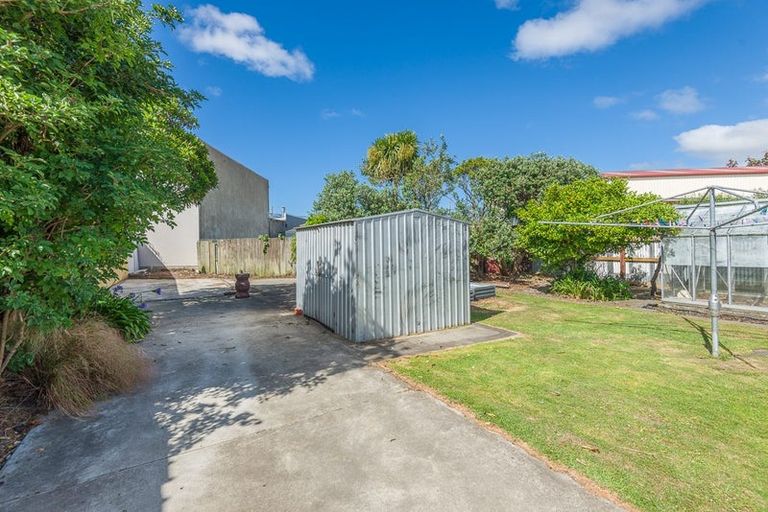 Photo of property in 49 Maunsell Street, Woolston, Christchurch, 8023