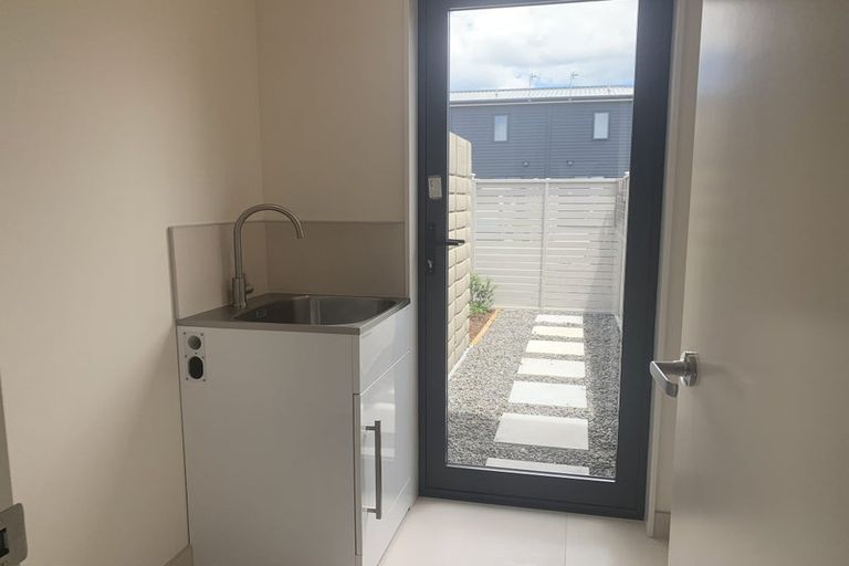 Photo of property in 82 Katikati Drive, Manurewa, Auckland, 2102