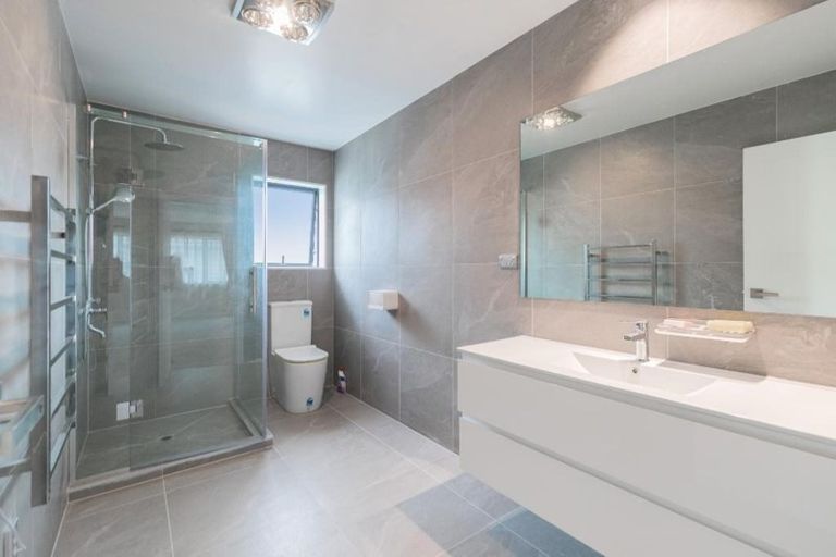 Photo of property in 10 Matiki Road, Flat Bush, Auckland, 2019