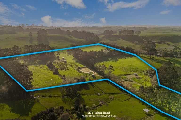 Photo of property in 276 Taiapa Road, Muriwai, 0881