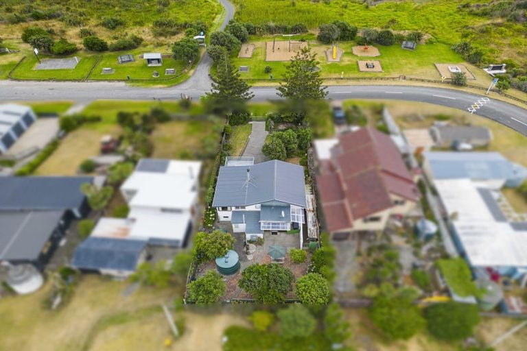 Photo of property in 30 Rapaki Street, Koitiata, Wanganui, 4581