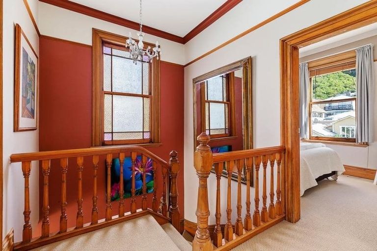 Photo of property in 128 Tinakori Road, Thorndon, Wellington, 6011