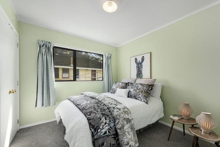 Photo of property in 126 Hewer Crescent, Naenae, Lower Hutt, 5011