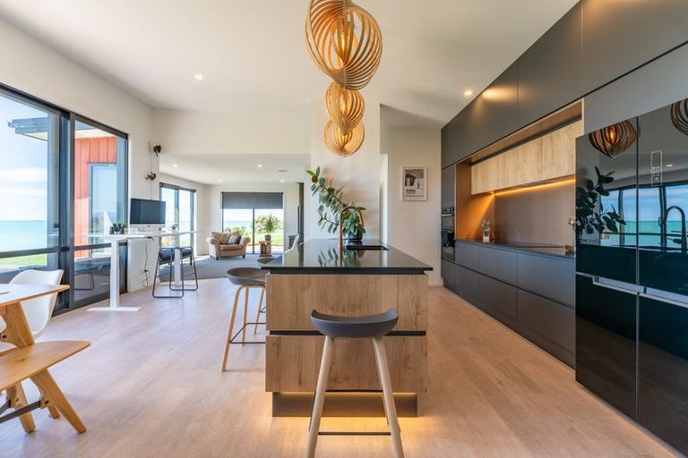 Photo of property in 35 Parade, Scarborough, Timaru, 7971