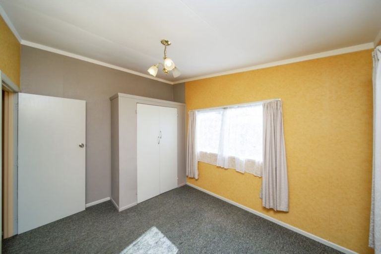 Photo of property in 126 Miranda Street, Stratford, 4332