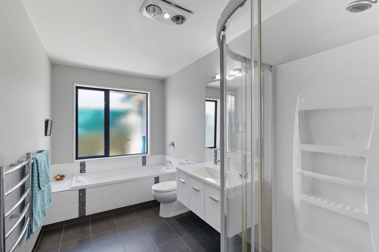 Photo of property in 87 Rannoch Drive, Broomfield, Christchurch, 8042