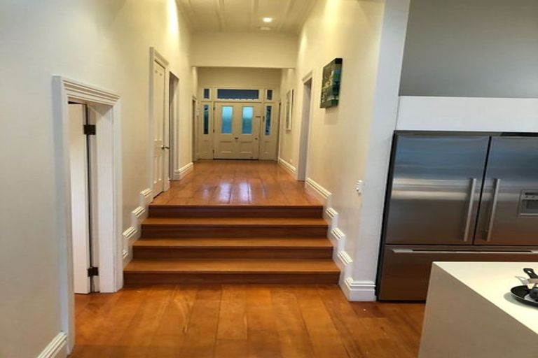 Photo of property in 167 Victoria Road, Devonport, Auckland, 0624